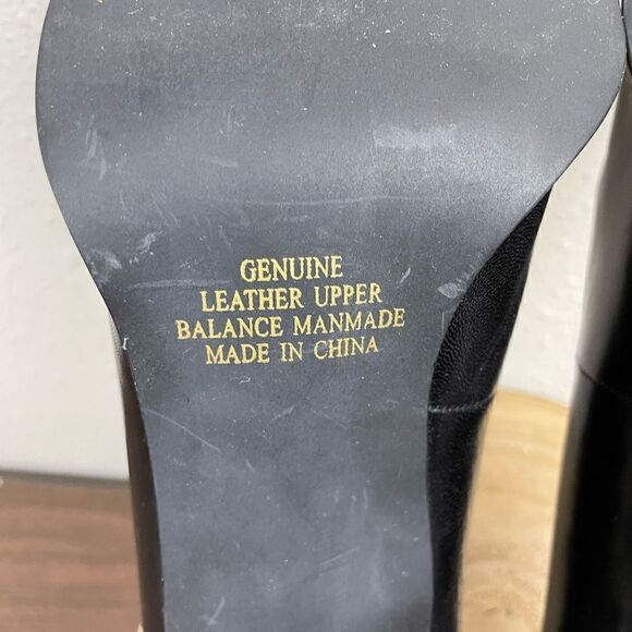 Details Black Chunky Leather Heels Size 9B EUC - Picture 9 of 9